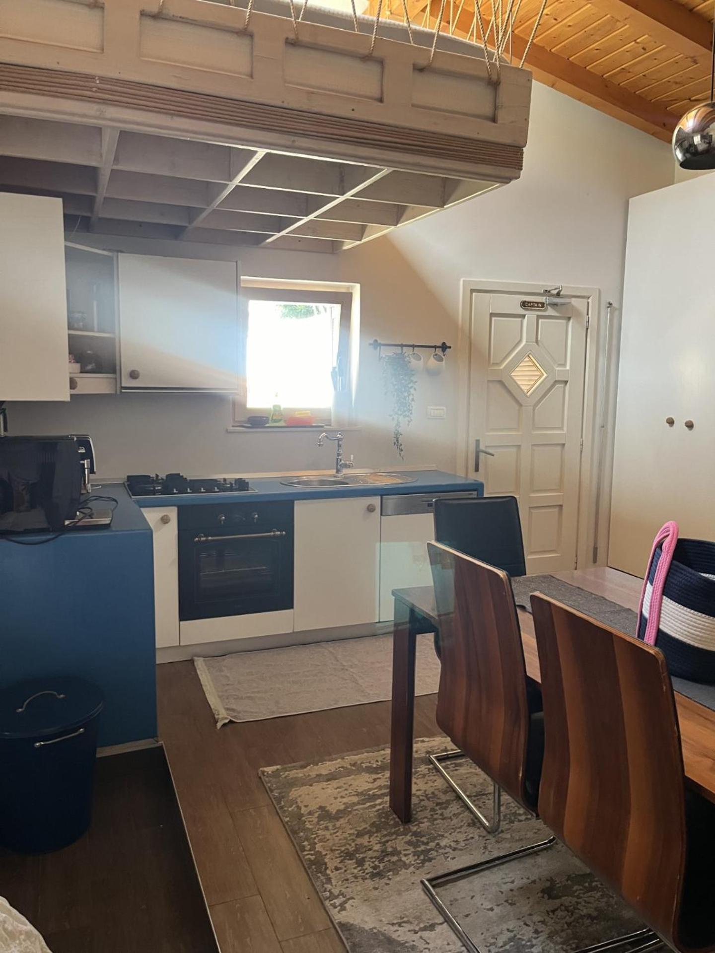 Small House Nea In City Center-With Free Parking Pula Exterior foto